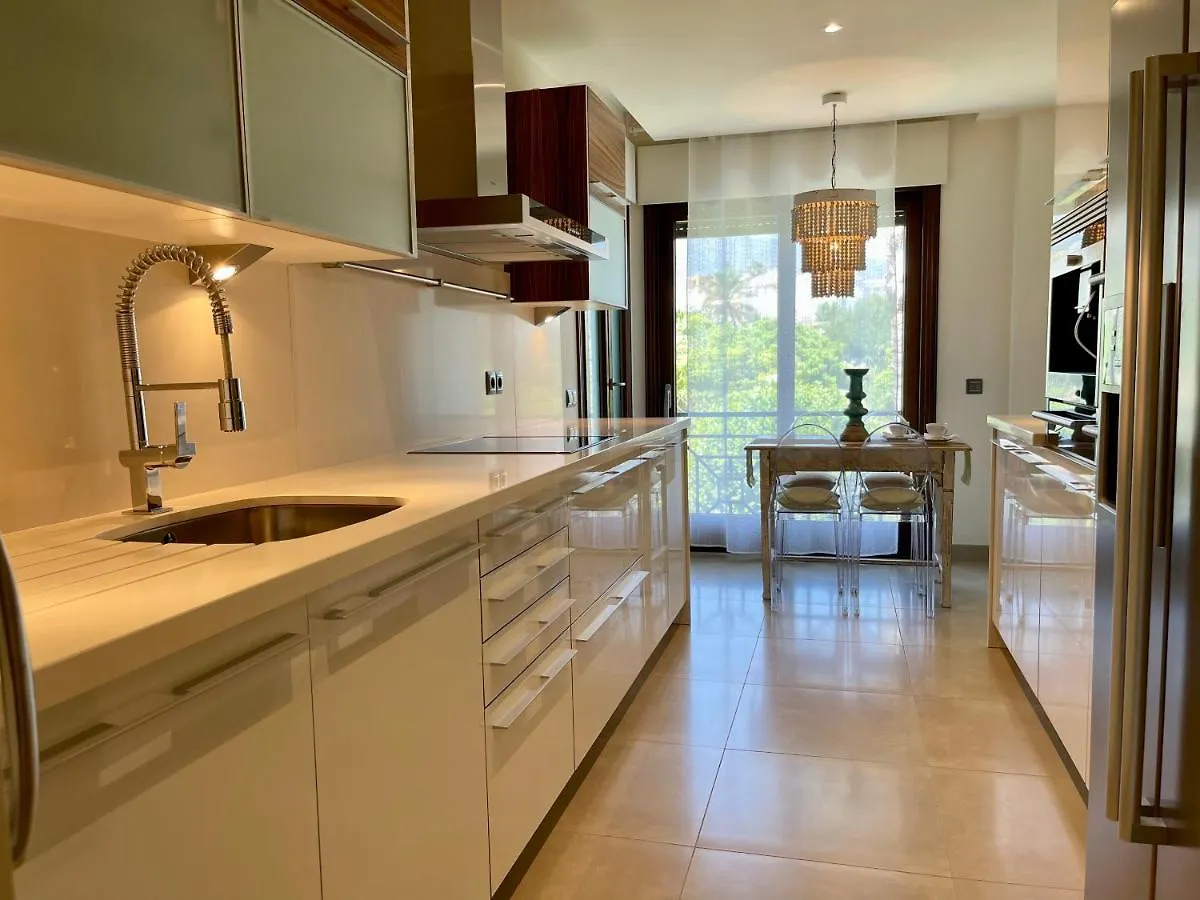 Appartamento Doncella Beach , apartamento con vistas al mar Estepona
